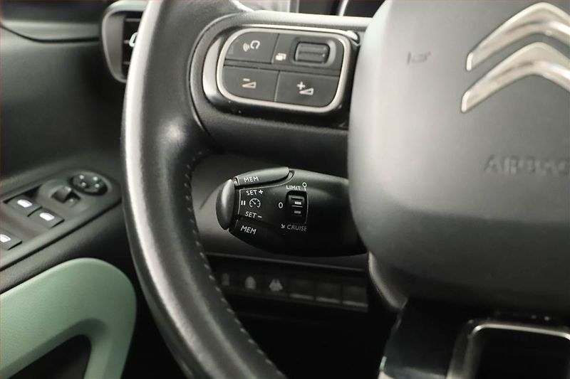 Citroën Berlingo (2018) Feel 1.2 PureTech, 5Míst, ČR - fotka 11 z 13