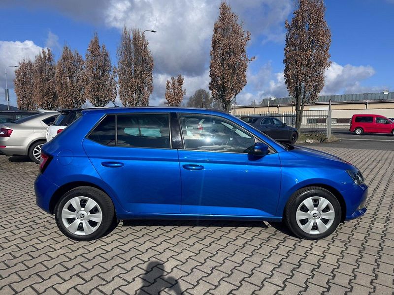 Škoda Fabia (2017) 1,2 TSI 66 KW 2. MAJ STK - fotka 6 z 49