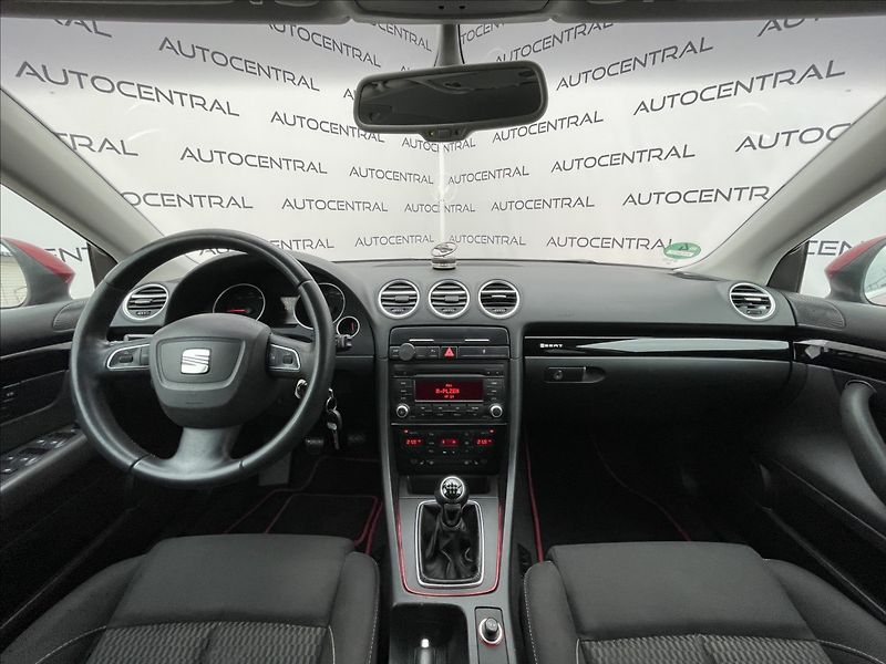 Seat Exeo 2,0 TDi,105kW,STK 6/28 - fotka 18 z 23