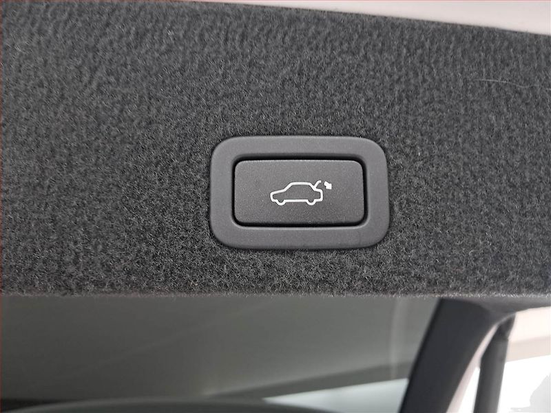 Volvo XC60 (2014) Summum T6, 4X4, Automat - fotka 19 z 19