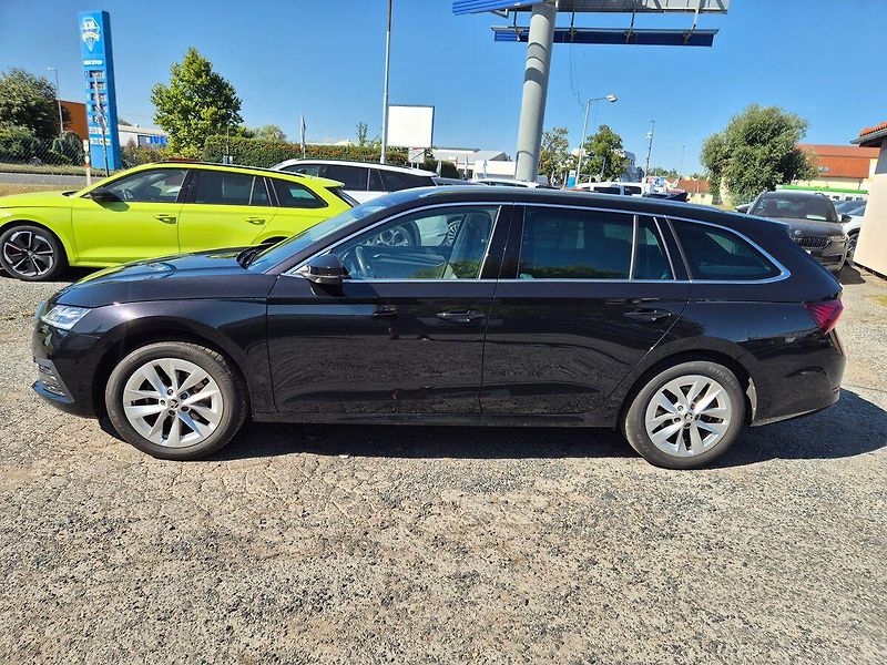 Škoda Octavia Combi 1,5 TSI e-TEC 110kW DSG - fotka 8 z 31