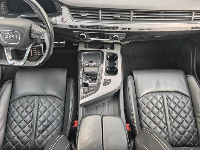 Audi Q7 - SQ7 Quattro 8TT  4,0TDI - fotka 9 z 27