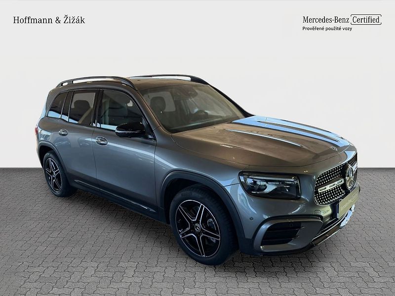 Mercedes-Benz GLB 220d 4M - fotka 3 z 13