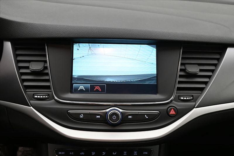 Opel Astra 1,5 CDTi 90 kW Park. Kamera Zá - fotka 19 z 29