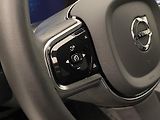 Volvo XC60 B4 AWD DARK PLUS AUT  - náhled 20