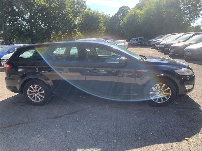 Ford Mondeo 2,0 TDCI - fotka 4 z 16