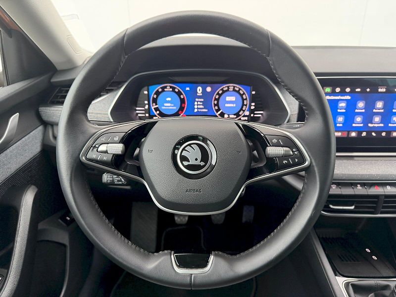 Škoda Octavia (2024) 1,5 TSI 110 KW Top Selection - fotka 7 z 35