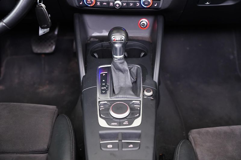 Audi A3 - fotka 21 z 22