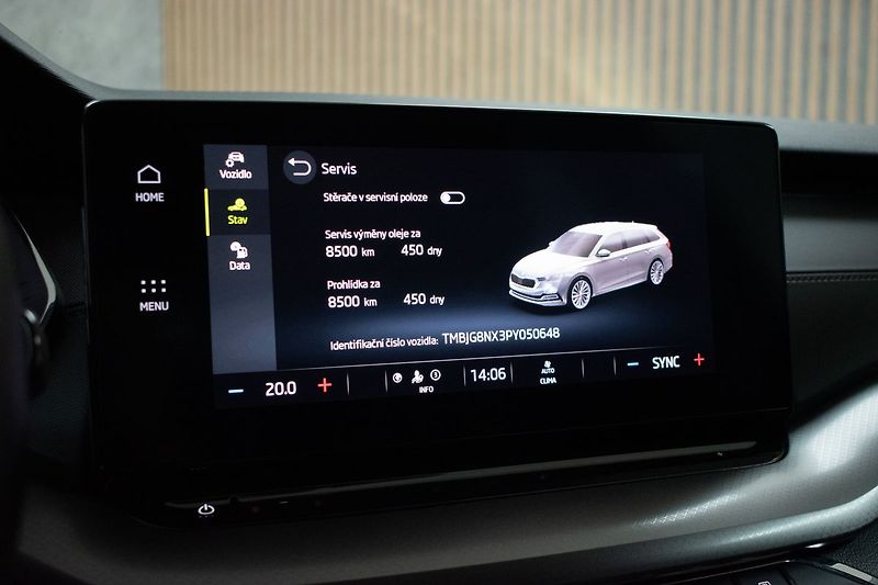 Škoda Octavia 2.0 TDI DSG*ACC*PO ROZVODECH* - fotka 26 z 35