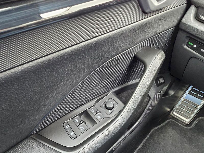 Škoda Octavia (2025) RS 2,0TSI A7F - fotka 23 z 29
