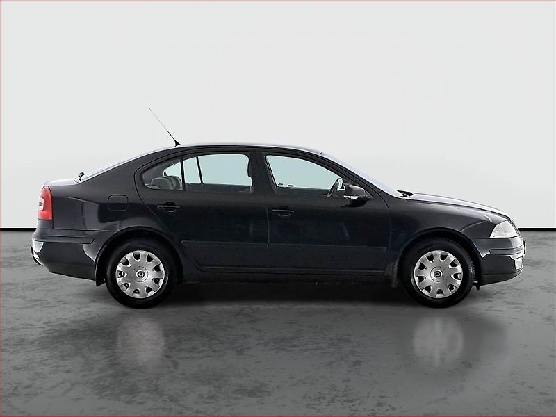 Škoda Octavia (2008) Ambiente 1.6, po STK, Tažné - fotka 6 z 17