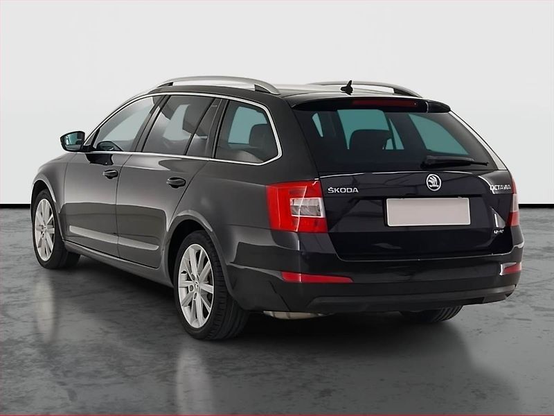 Škoda Octavia (2014) Elegance 1.8 TSI, 4X4 - fotka 4 z 24
