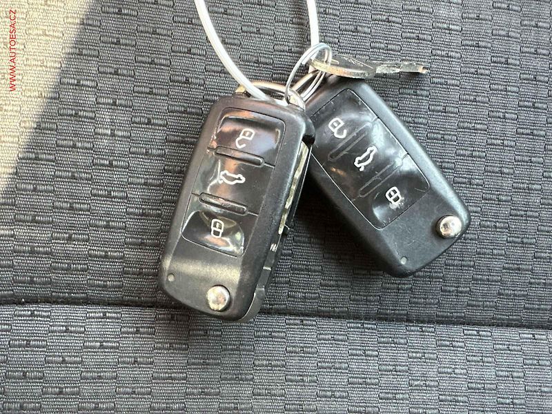 Škoda Superb (2012) 2.0 TDi 4x4, ČR, Bixen - fotka 21 z 22