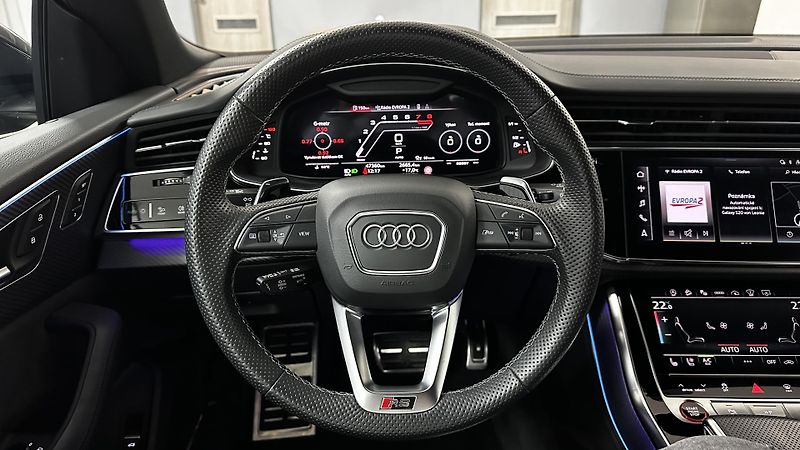 Audi RS Q8 TOP STAV / PLNÁ VÝBAVA  - fotka 43 z 54