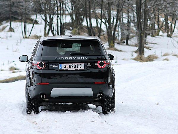 Land Rover Discovery Sport.