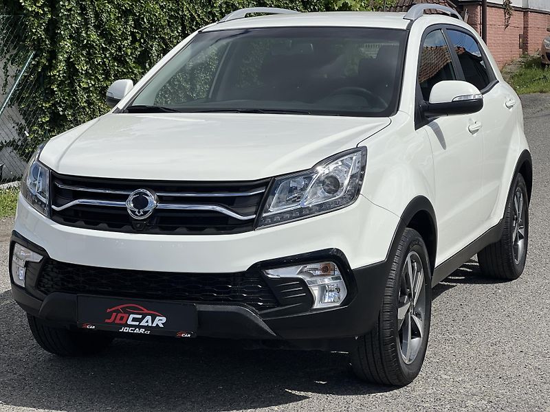 SsangYong Korando 2.0e-XGi NAVI KAMERA KLIMA - fotka 1 z 45