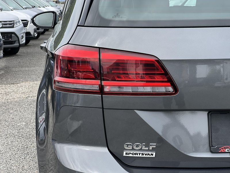 Volkswagen Golf Sportsvan 1.5TSi 96kw KLIMA TAŽNÉ  - fotka 43 z 46