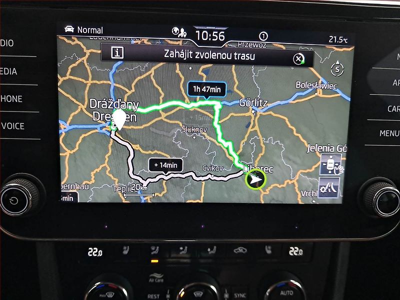 Škoda Superb (2022) Laurin&Klement 2.0 TDI - fotka 13 z 18