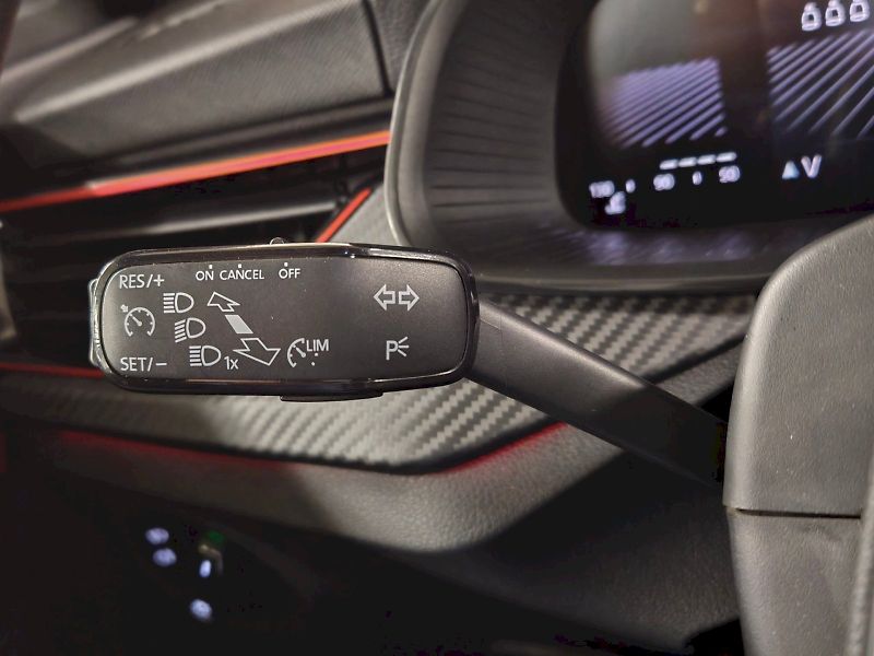 Škoda Kamiq (2025) 1.0 TSI 85 kW Monte Carlo - fotka 16 z 29