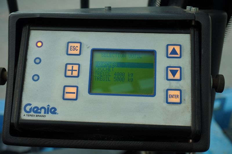 Ostatní (2016) Genie GTH5021R telehandler  - fotka 16 z 18