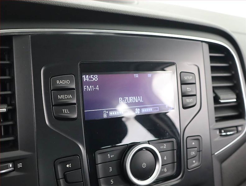 Renault Mégane (2020) 1.5 Blue dCi, Tempomat - fotka 16 z 19