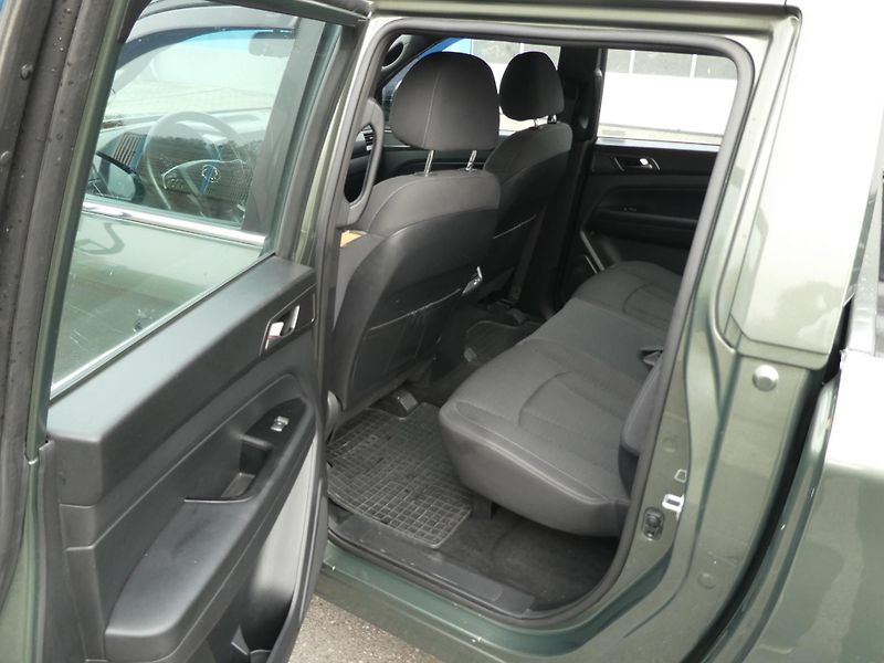SsangYong Musso GRAND 2,2D 149kW závěs  - fotka 14 z 15