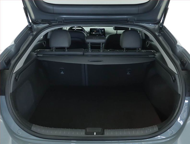 Hyundai Ioniq (2021) Electric 38 kWh, SoH 100% - fotka 13 z 20