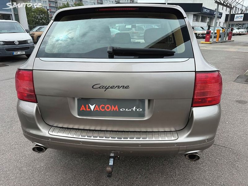 Porsche Cayenne 3.2 V6, 4X4, Automat - fotka 7 z 37