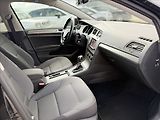 Volkswagen Golf 1,6 TDI 81kW DSG NAVI - náhled 25