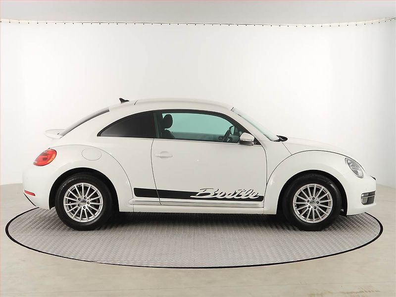 Volkswagen Beetle (2014) Design 1.2 TSI, Navi, Tempomat - fotka 6 z 16