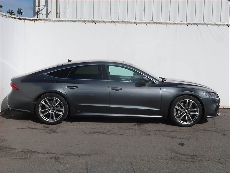 Audi A7 (2020) S-Line 50 TFSI e - fotka 6 z 27