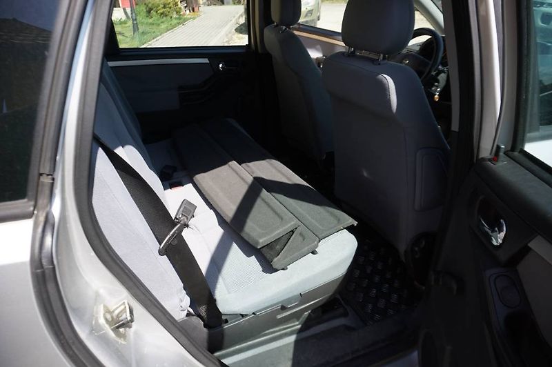 Opel Meriva (2003) 1,6 - fotka 8 z 25