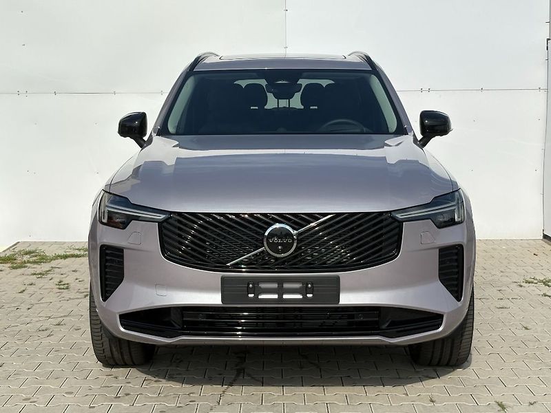 Volvo XC90 Plus Dark T8 299kW - fotka 3 z 27