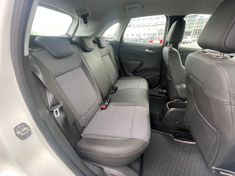Opel Crossland Elegance 1,2 Turbo, 1. maj, ČR - fotka 15 z 33