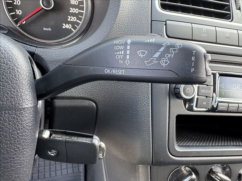 Volkswagen Polo 1,2 i 51kW Comfortline původČR - fotka 33 z 50
