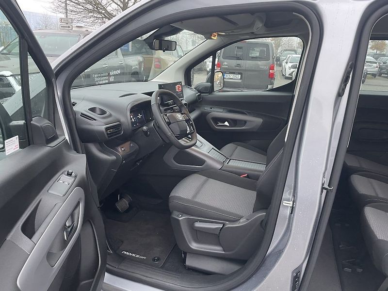 Toyota ProAce City EV 136k Family 7S ODBĚR 4/2026 - fotka 12 z 29