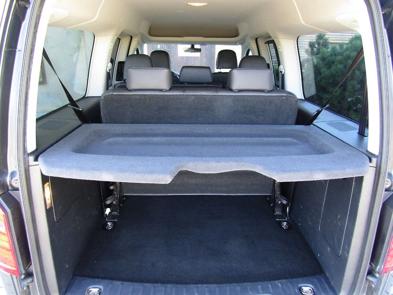 Volkswagen Caddy (2016) MAXI 7 MÍST 2.0 TDI 75kW - fotka 25 z 45