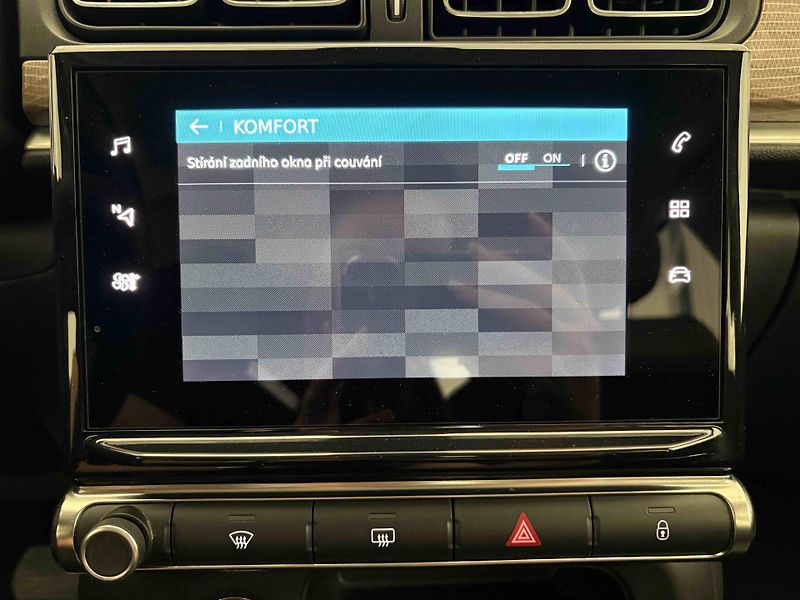 Citroën C3 (2022) Shine 1.2 PureTech 110K EAT6 - fotka 31 z 37