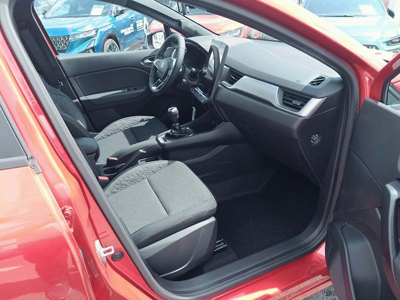 Renault Captur (2026) evolution Eco-G 120 - fotka 13 z 17