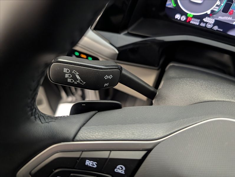 Volkswagen Multivan 1,5 TSI, 130KW, 4 MOTION Long - fotka 21 z 35