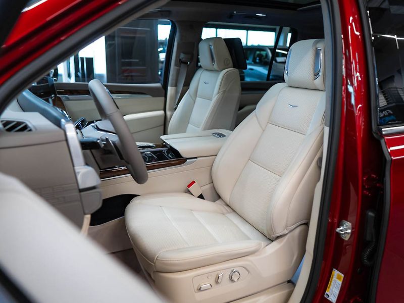 Cadillac Escalade (2026) 6.2 Premium Lux Platinum 2026 - fotka 17 z 50