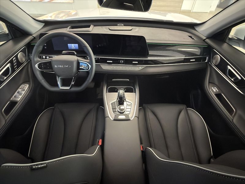 Chery Tiggo 7 PHEV (2025) 1,5   Unique - fotka 9 z 11