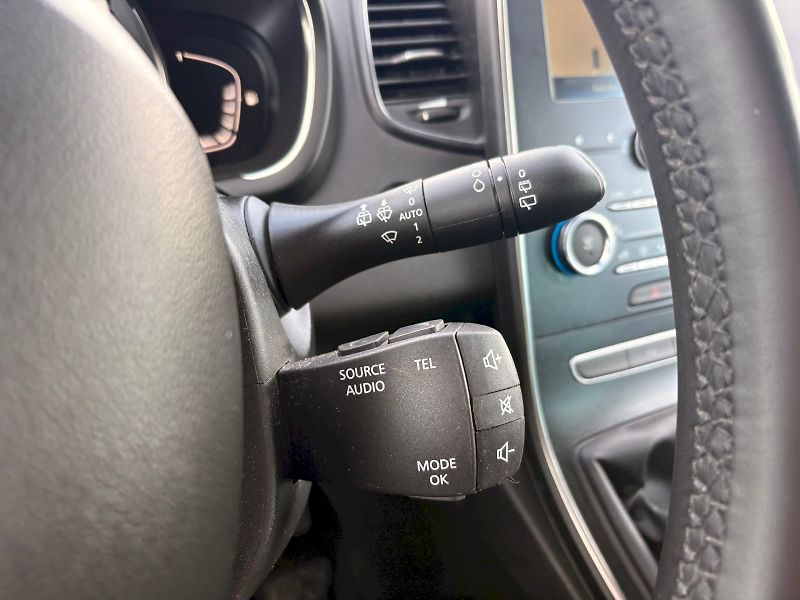 Renault Grand Scénic (2020) BdCi 150 Intens - tažné - fotka 25 z 29