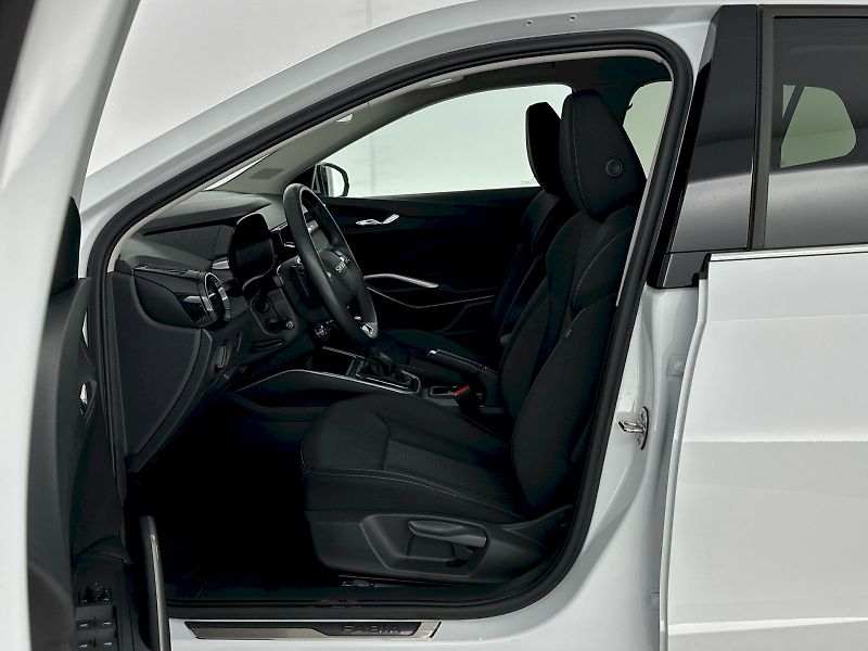 Škoda Fabia (2025) DSG 1.0TSI 85kW Top Selection - fotka 8 z 29