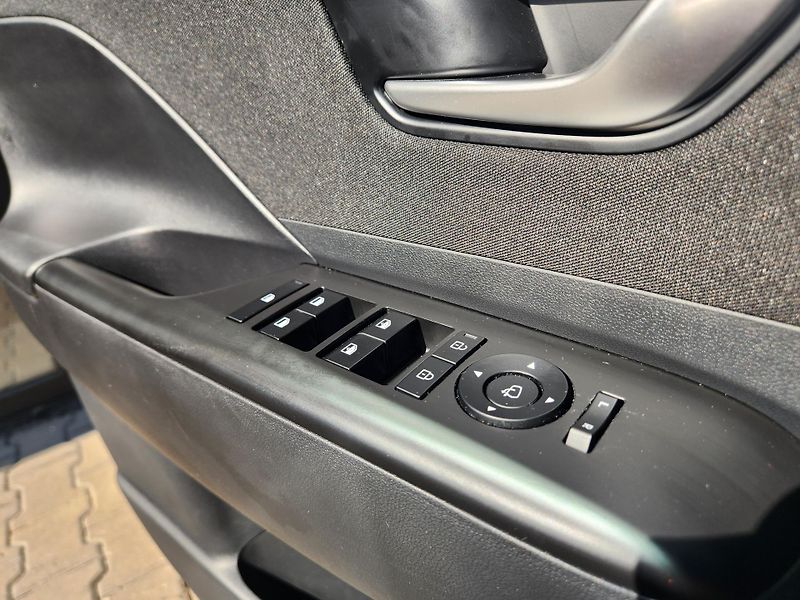 Hyundai Kona 1.6-NAVI-KAMERA-AUTOMAT - fotka 10 z 16
