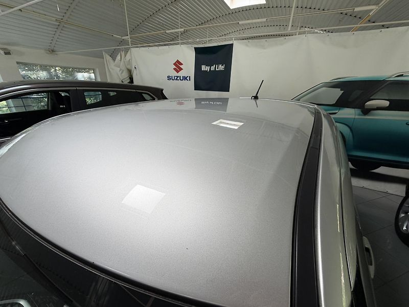 Suzuki Swift 1,6 Sport 100kW - fotka 16 z 27