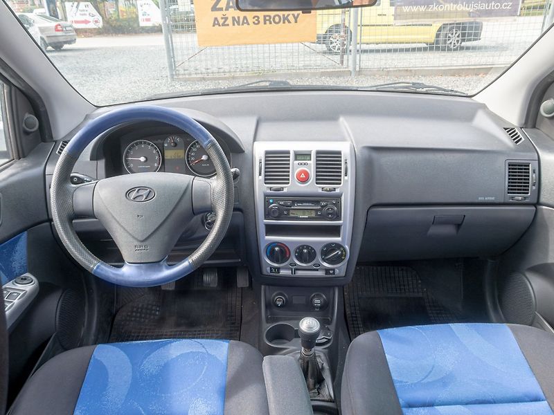 Hyundai Getz (2006) 1.4i 71KW – KLIMATIZACE - fotka 11 z 33