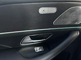 Mercedes-Benz GLE (2023) 400d 4MATIC 9GTRONIC AMG Paket - náhled 39