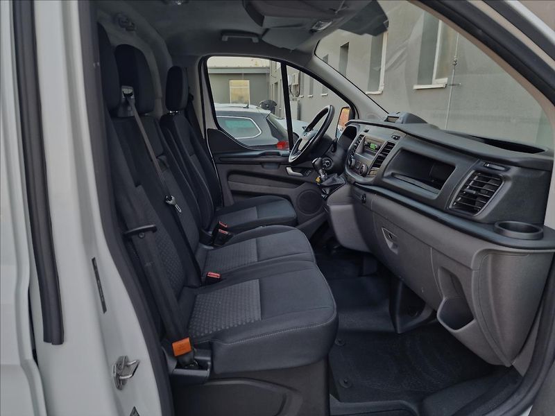 Ford Transit Custom 2.0TDCi Trend L1,ČR,1.Majitel - fotka 14 z 45