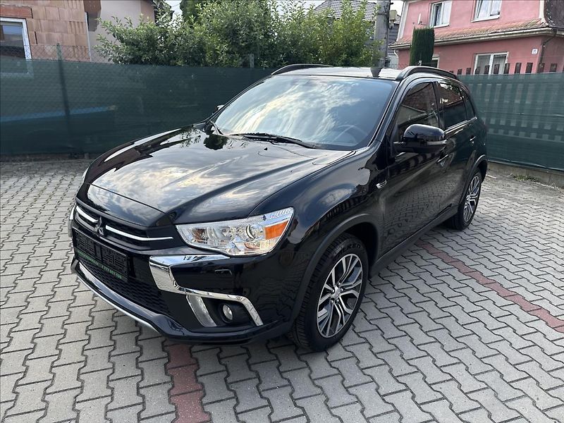 Mitsubishi ASX 1,6 EDITION 100+ TOP - fotka 9 z 27